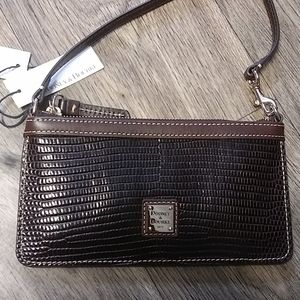 Dooney & Bourke Clutch